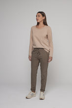 Load image into Gallery viewer, paris t-shirt