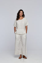 Load image into Gallery viewer, kira linen t-shirt
