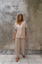 Load image into Gallery viewer, poppy top