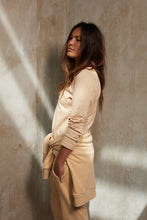 Load image into Gallery viewer, paris t-shirt